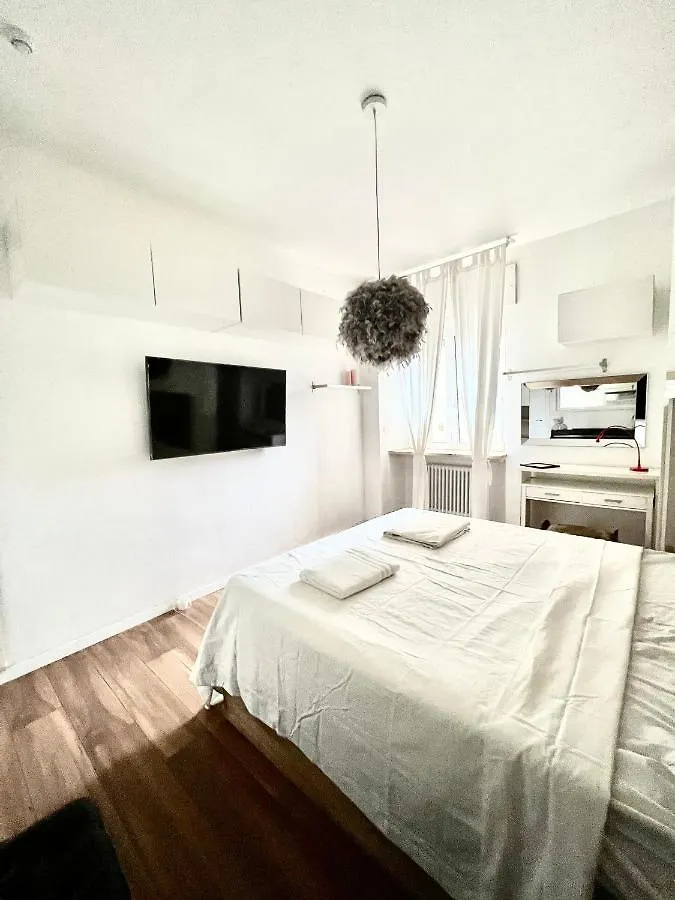 Appartamento White Home Near Linate Segrate Italia